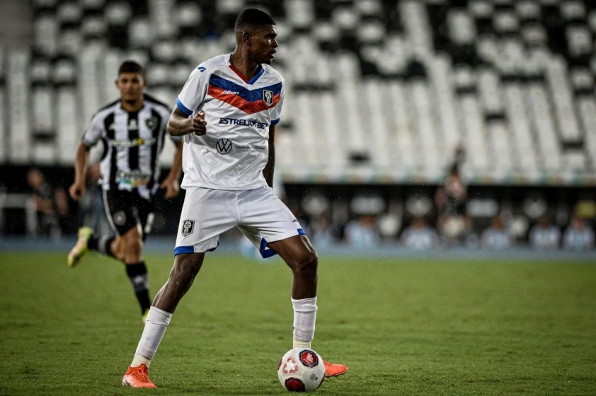 volante-de-oficio-khevin-vem-para-sua-primeira-experiencia-no-estado-de-sao-paulo-171724